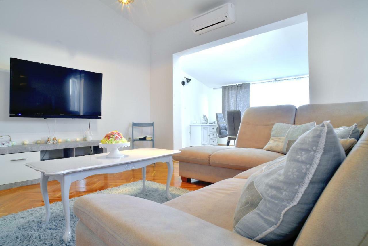 Blue Sky Apartman Спліт Екстер'єр фото