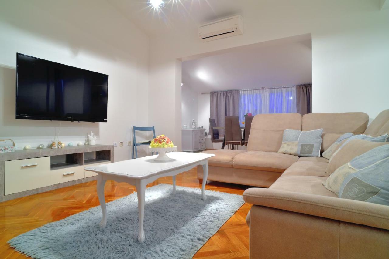 Blue Sky Apartman Спліт Екстер'єр фото